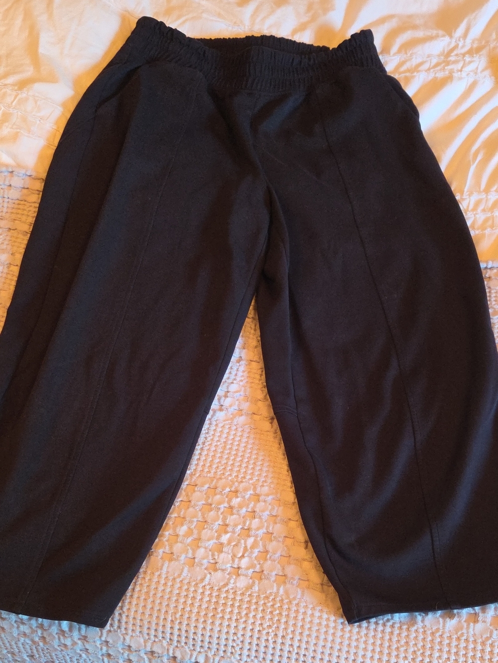 Old Navy Black Active High-Rise Barrel Leg Pants Lg